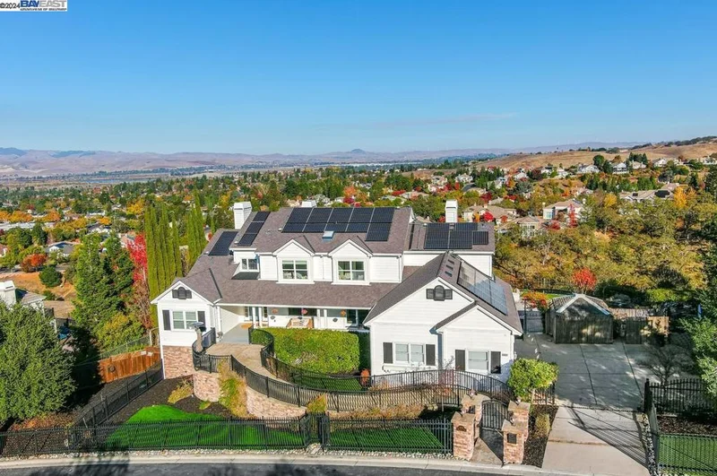 4222 Remillard Ct, Pleasanton, CA 94566