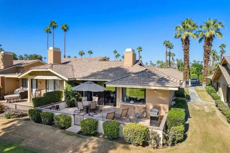 415 Sierra Madre, Palm Desert, CA 92260