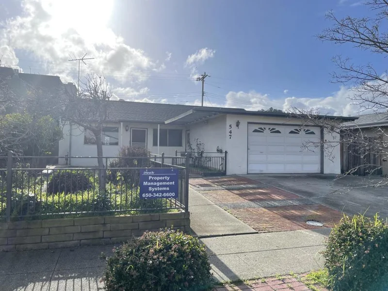 547 Cambridge, Belmont, CA 94002