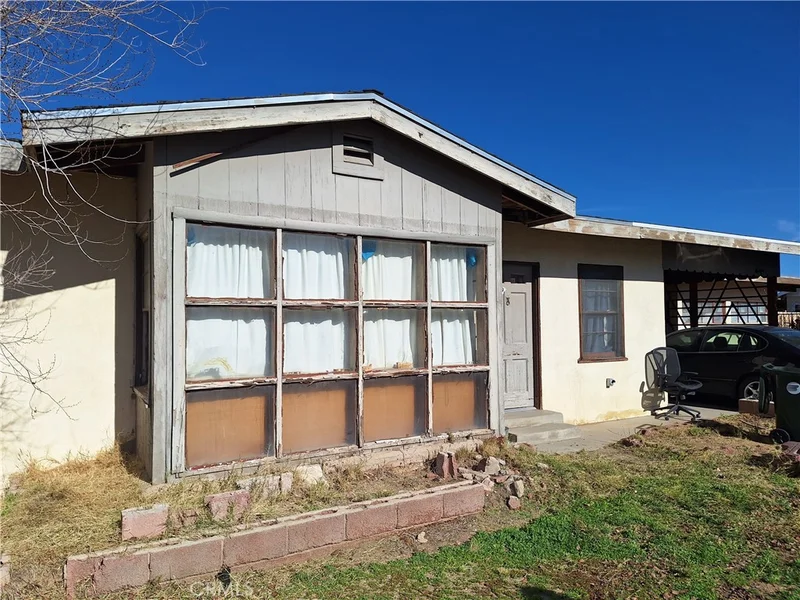 25416 Bejoal St., Barstow, CA 92311