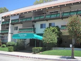 5460 White Oak #J106, Encino, CA 91316