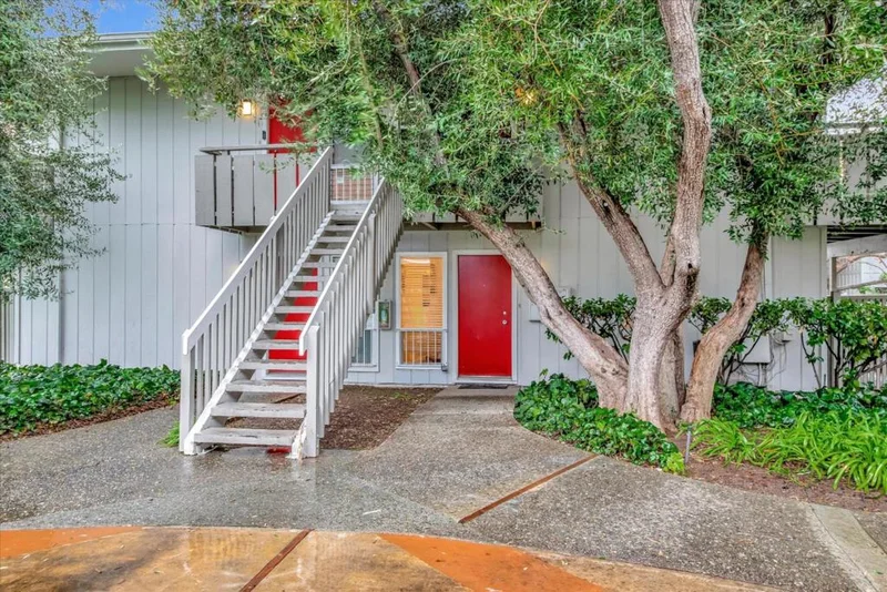 255 S Rengstorff Avenue 161, Mountain View, CA 94040