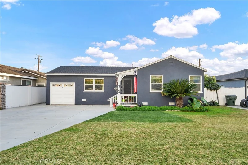912 Crumley, West Covina, CA 91790
