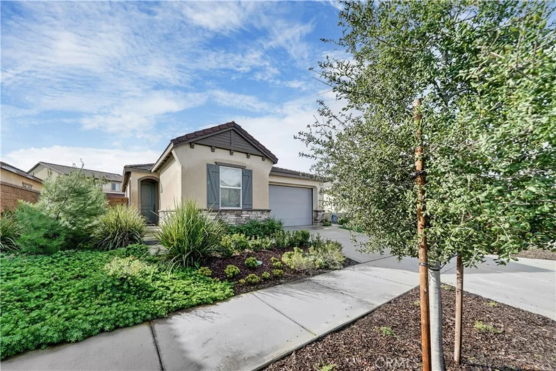 2744 Murdock, Ontario, CA 91762