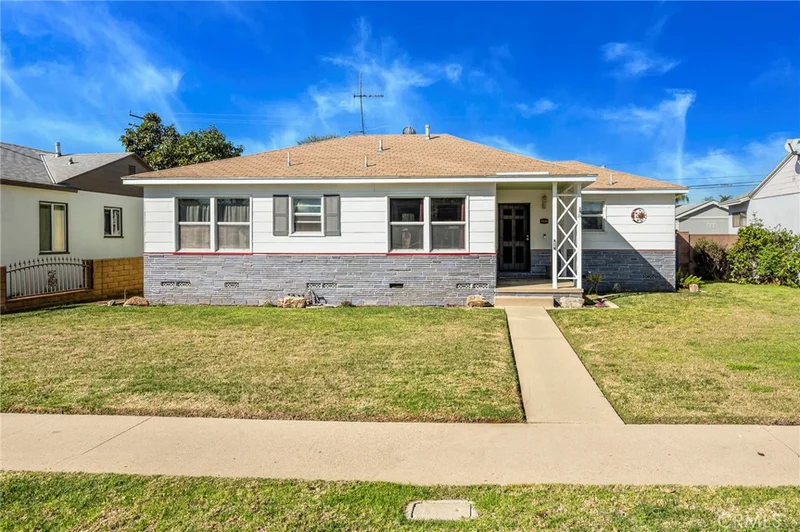 7839 Broadway, Whittier, CA 90606