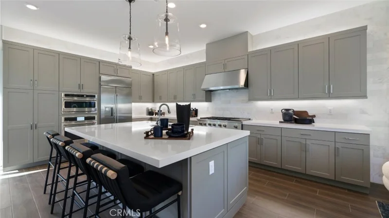 29583 Paseo Guijarro, Valencia, CA 91354