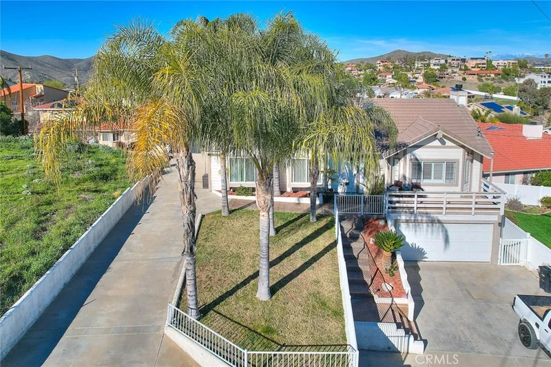 22759 Inspiration, Canyon Lake, CA 92587