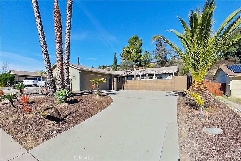 12538 Robison, Poway, CA 92064