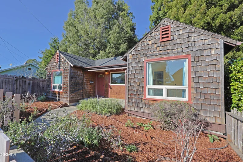 1021 Cedar, Fort Bragg, CA 95437