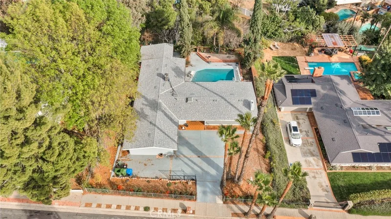 8488 Farralone, West Hills, CA 91304