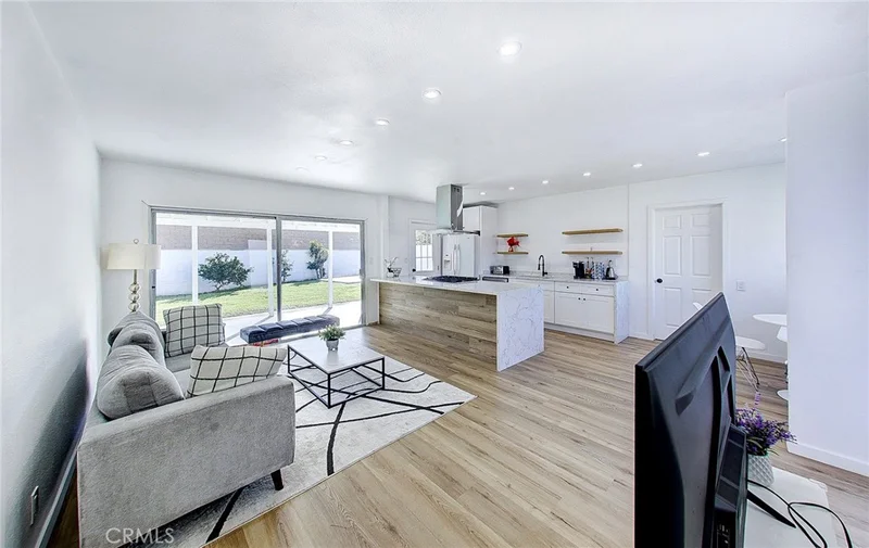 12322 Flagstone, Garden Grove, CA 92843