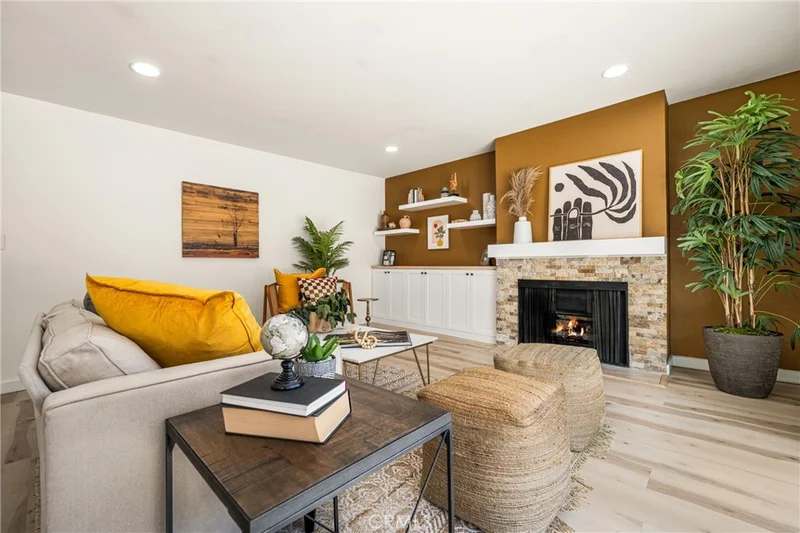 12400 Montecito #208, Seal Beach, CA 90740