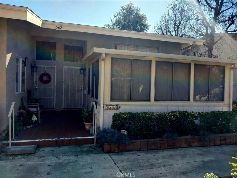 562 Avenida Sevlla, Laguna Woods, CA 92637