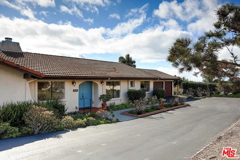 614 Sunrise Vista, Santa Barbara, CA 93109