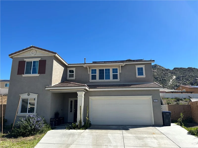 30221 Crescent Pointe, Menifee, CA 92585