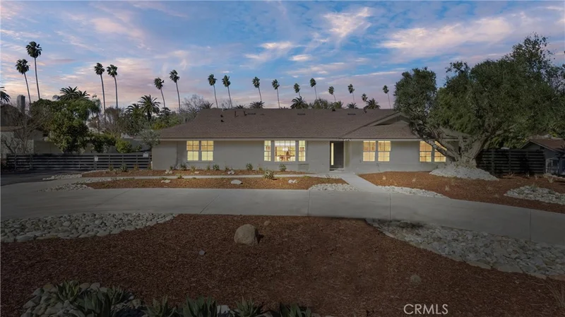 10245 Victoria, Riverside, CA 92503
