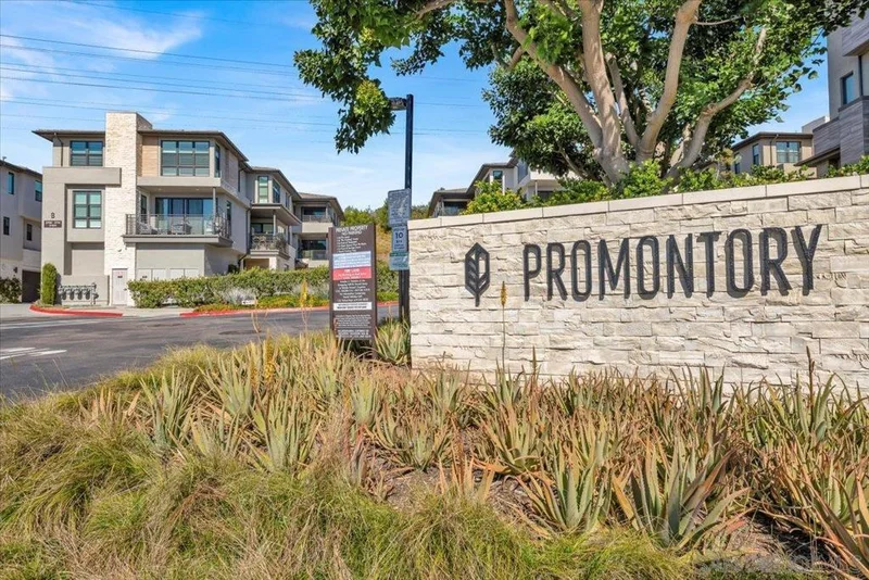 2702 Via Alta Pl, San Diego, CA 92108