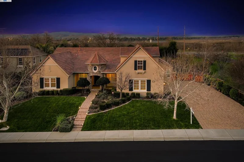 2257 Vineyard Heights Ln, Pleasanton, CA 94566