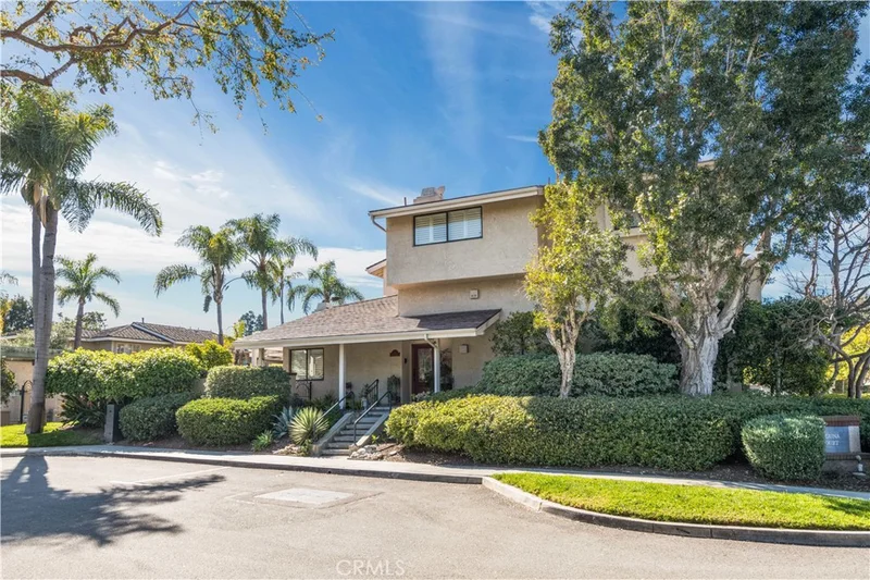 1 Laguna, Manhattan Beach, CA 90266
