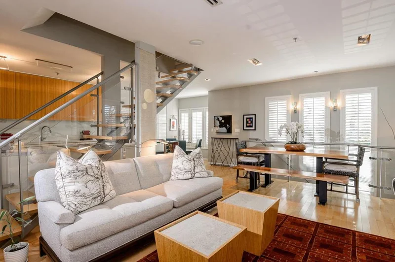 909 Cowper, Palo Alto, CA 94301