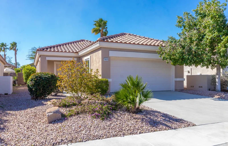 78443 Glastonbury, Palm Desert, CA 92211