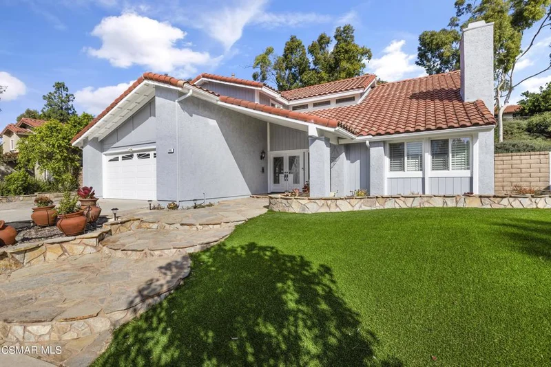 2992 Chippewa, Simi Valley, CA 93063