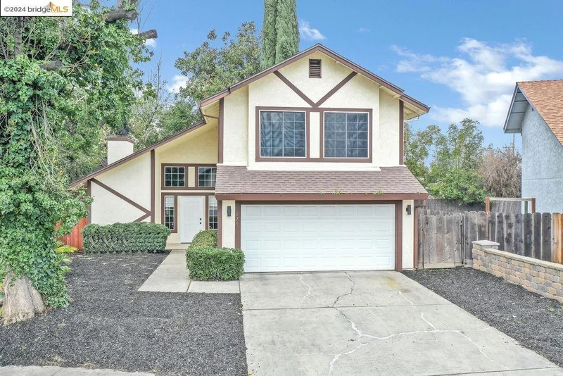 429 Redford Ln, Modesto, CA 95350