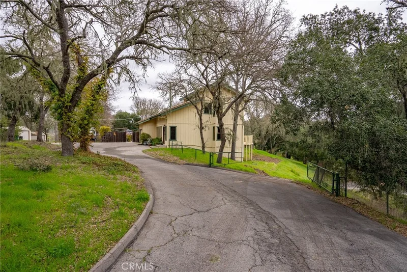 8960 Ortega, Atascadero, CA 93422