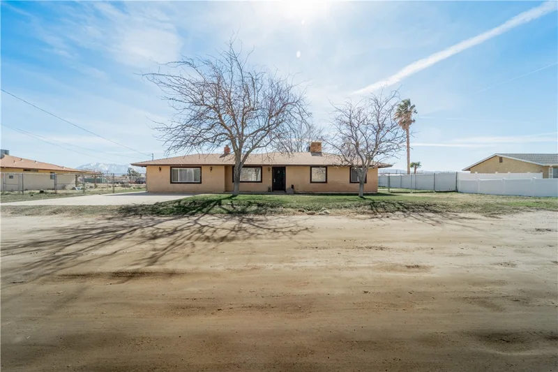 10138 Avenue S2, Littlerock, CA 93543
