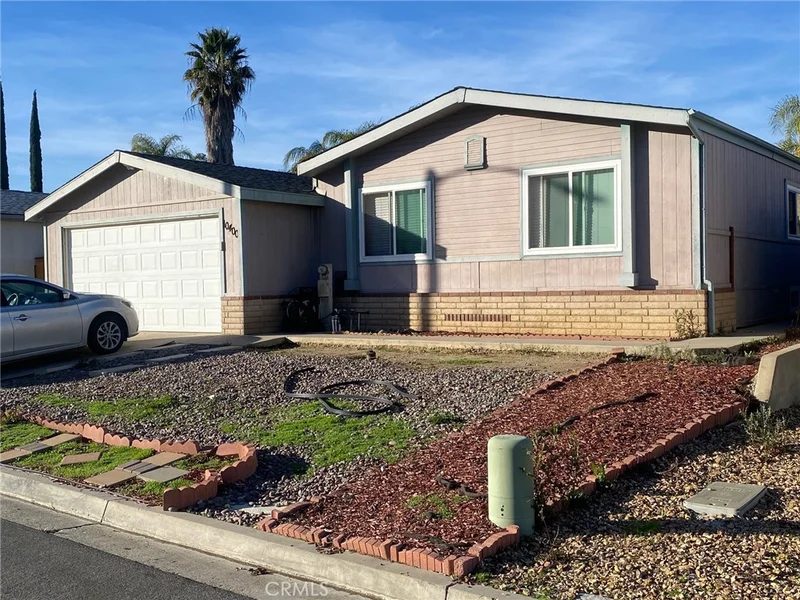 10400 Stageline, Corona, CA 92883