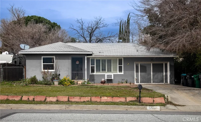 1143 Nicolet, Banning, CA 92220