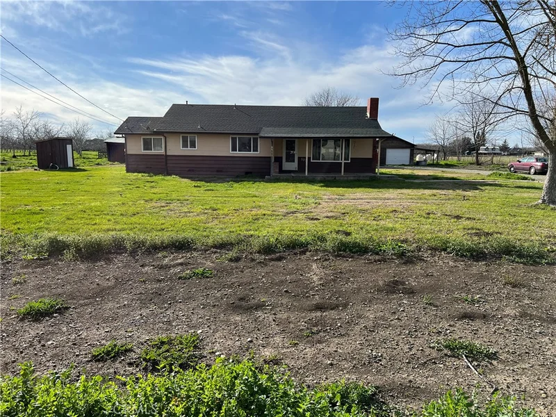 8911 Stanford, Durham, CA 95938