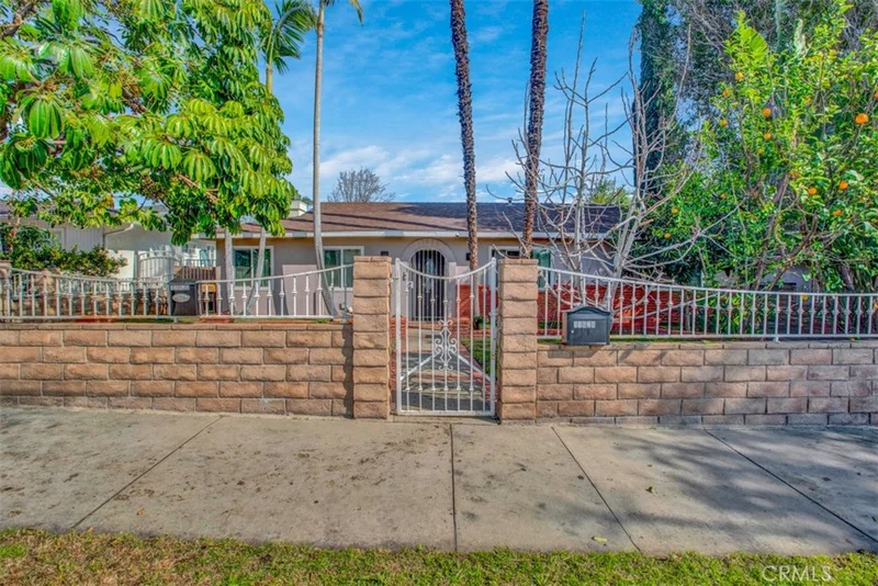 11628 Balboa, Granada Hills, CA 91344