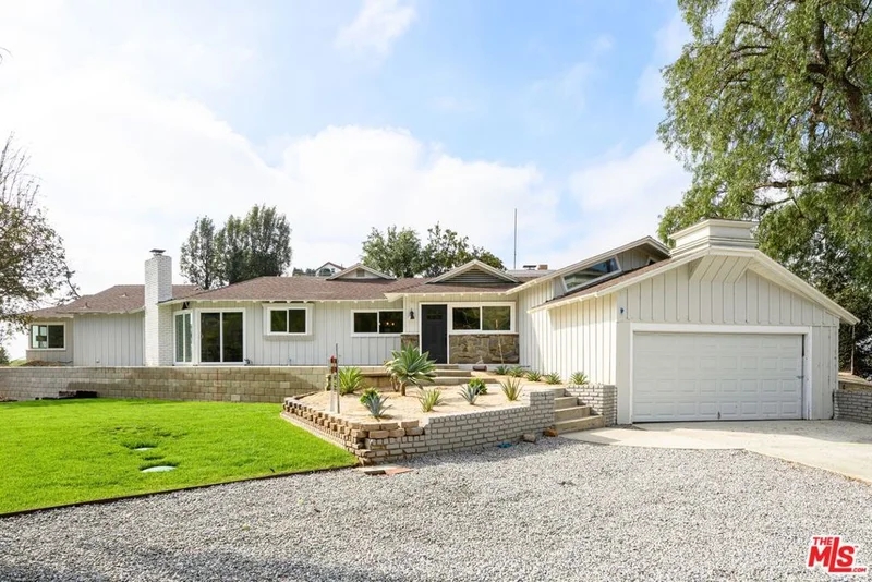 1004 Picaacho, La Habra Heights, CA 90631