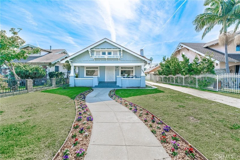 1842 50th, Los Angeles, CA 90062