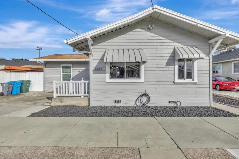 1023 Victoria, Hollister, CA 95023