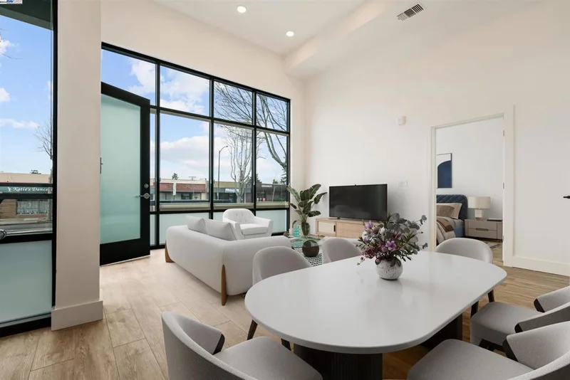 10300 San Pablo Ave #104, El Cerrito, CA 94530