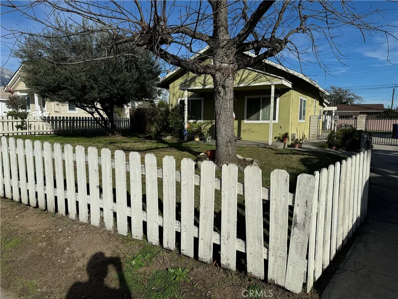 846 4th, Upland, CA 91786