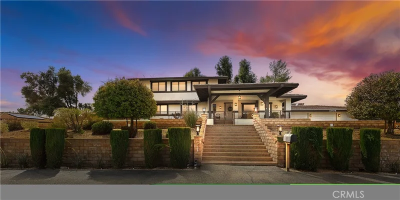 18725 Chaco, Apple Valley, CA 92307