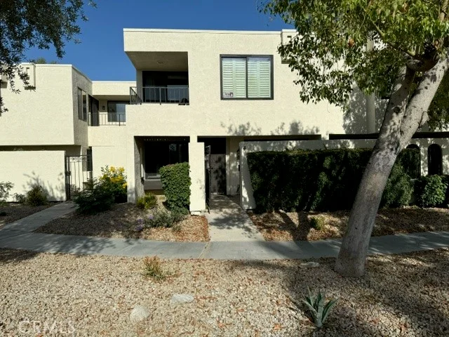 45421 Lupine #4, Palm Desert, CA 92260