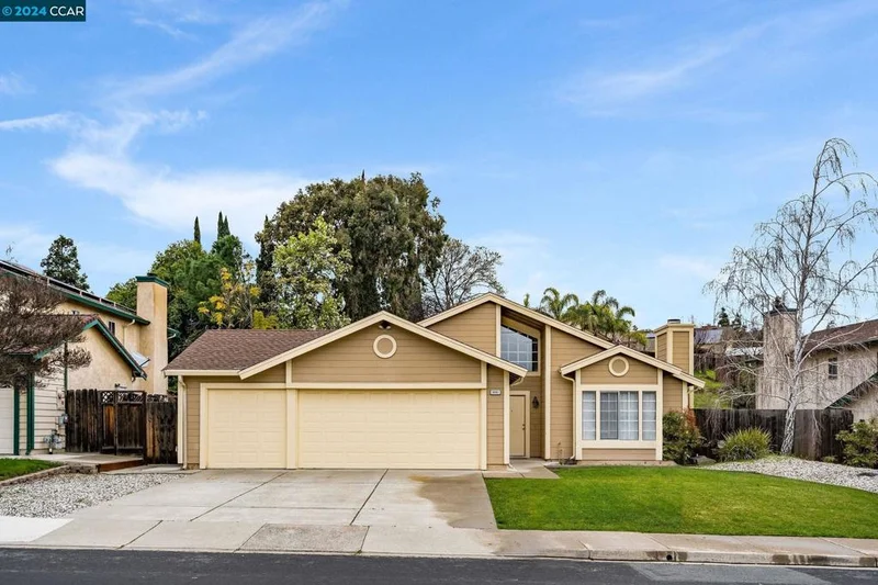 3001 Sunflower Dr, Antioch, CA 94531