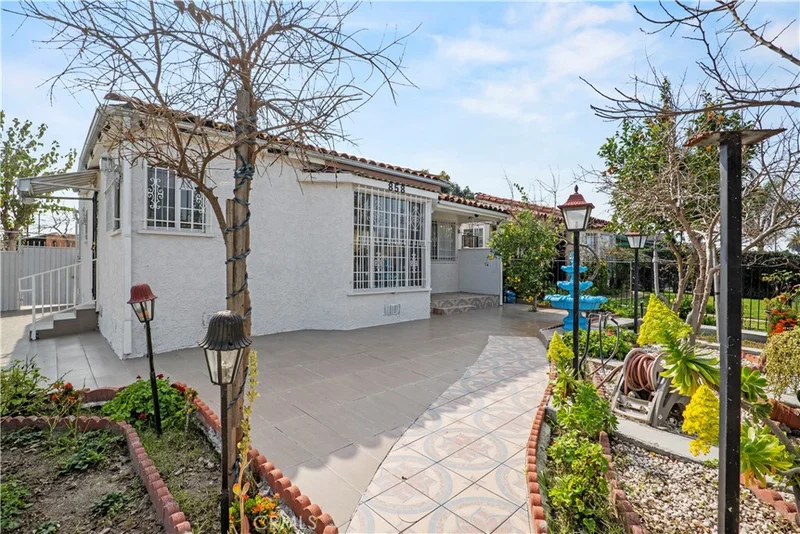 858 93rd, Los Angeles, CA 90002