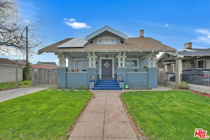 4613 Budlong, Los Angeles, CA 90037