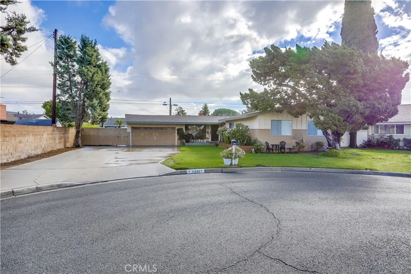 11242 Motz, Garden Grove, CA 92841