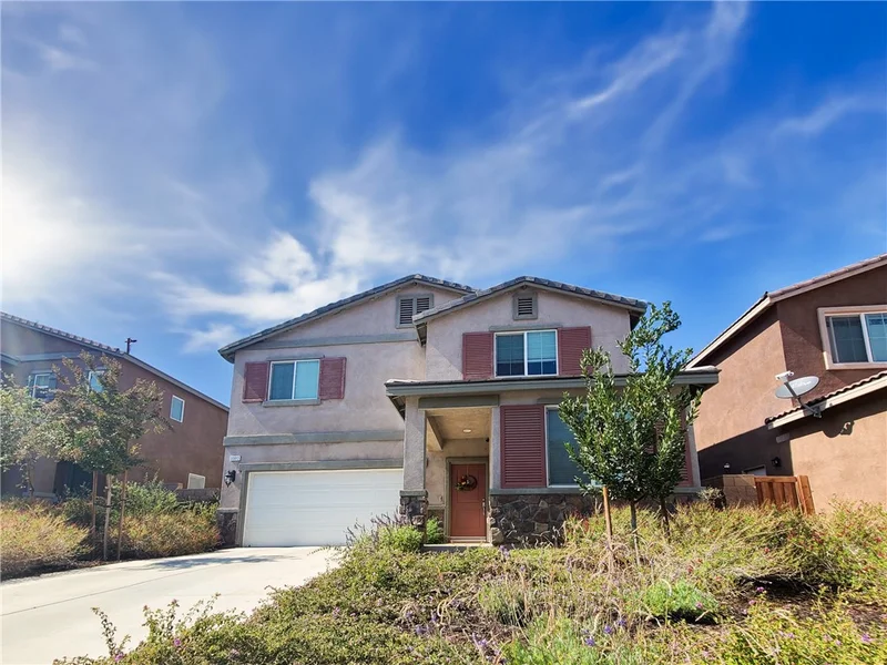 30013 Cottage, Lake Elsinore, CA 92530