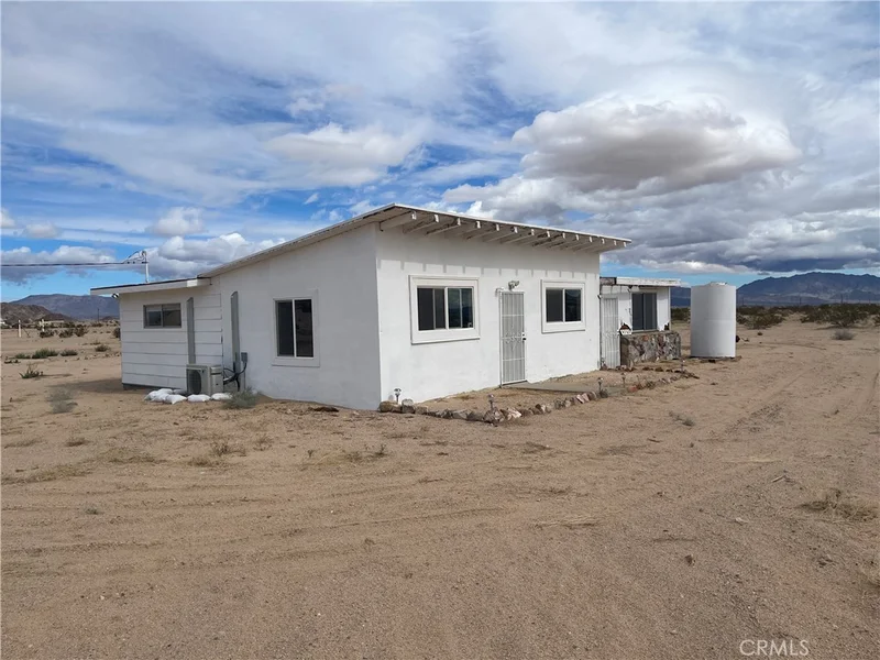 4265 Godwin, 29 Palms, CA 92277