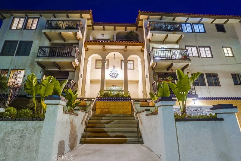 1150 13th #306, San Pedro, CA 90731