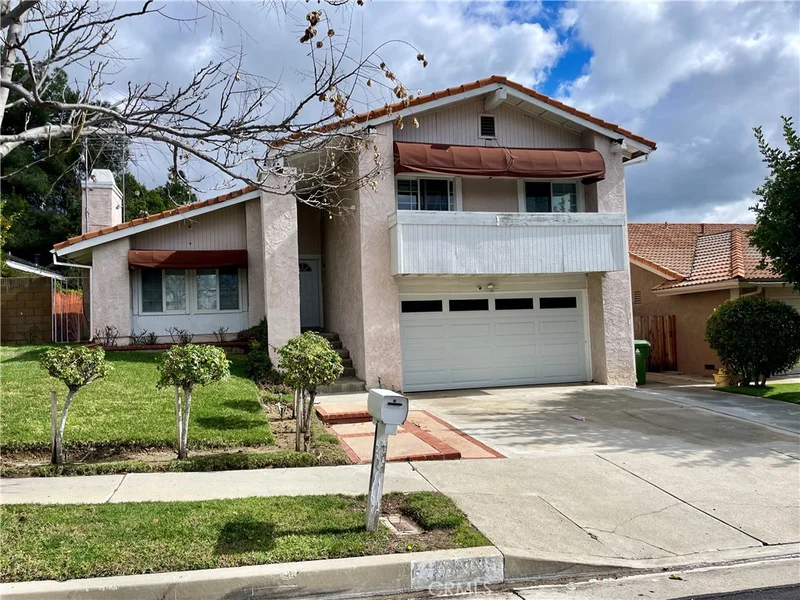 10188 Rathburn, Northridge, CA 91325