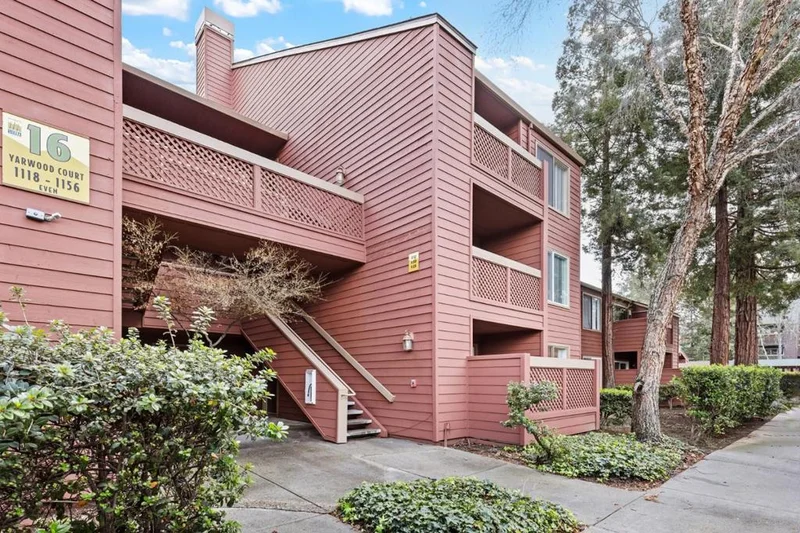 1128 Yarwood, San Jose, CA 95128