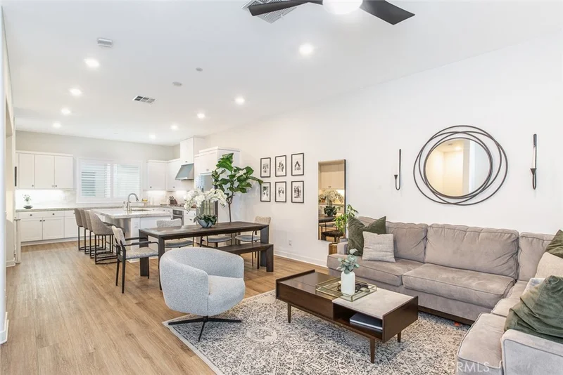 1872 Westside #35, Anaheim, CA 92805